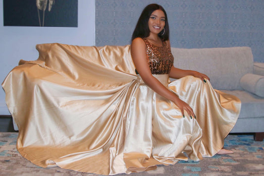 GOLDEN GIRL